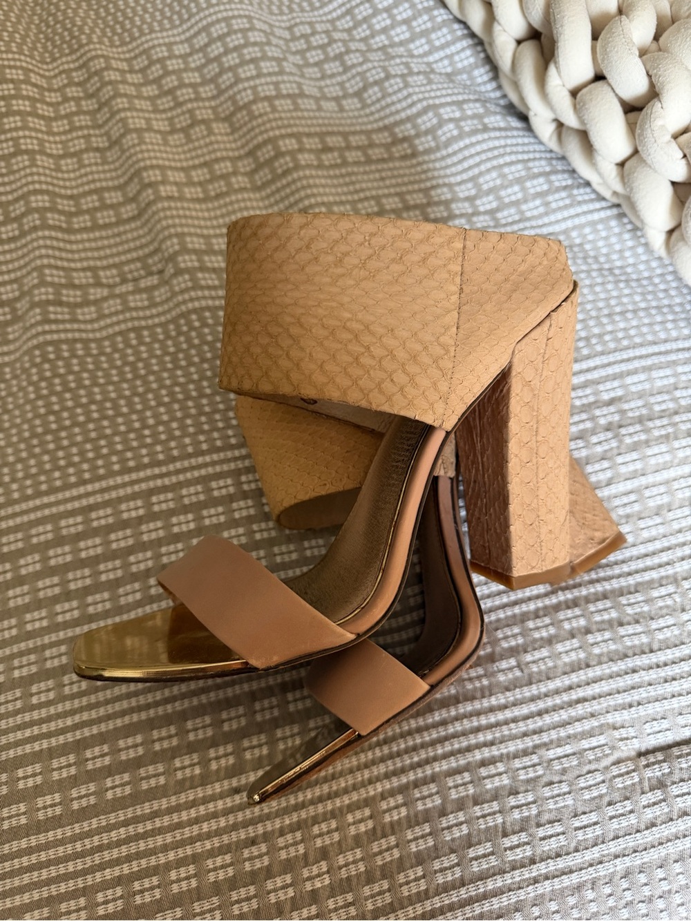 Rachel Zoe Tan Textured Block Heel Slide Sandals with Metallic Toe